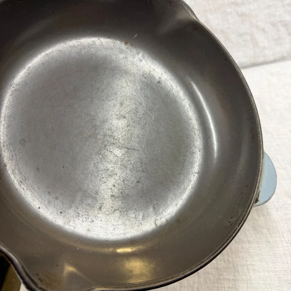 Le Creuset Blue Enameled Cast Iron Skillet 23 Frying Pan Made in France Vintage